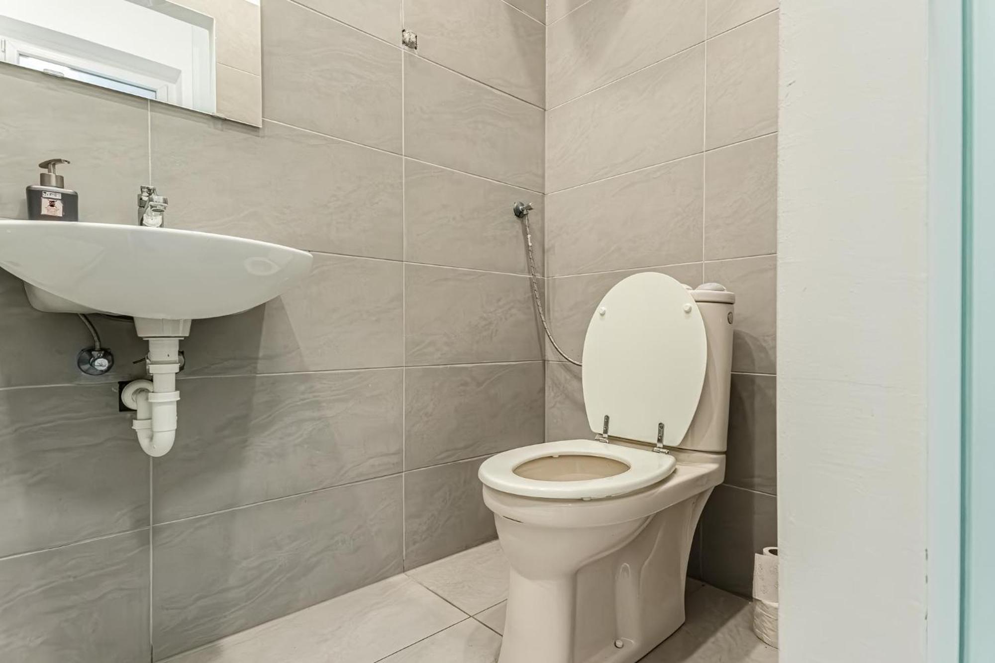 Lovely 1Br Apt. Near Akh Hospital 비엔나 외부 사진
